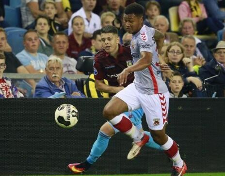 使她在比赛 使她在比赛