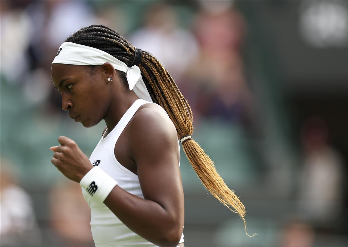 中出人意料 中出人意料