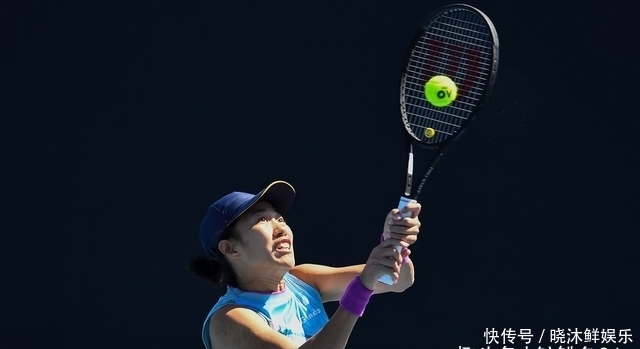 背后与球队 背后与球队