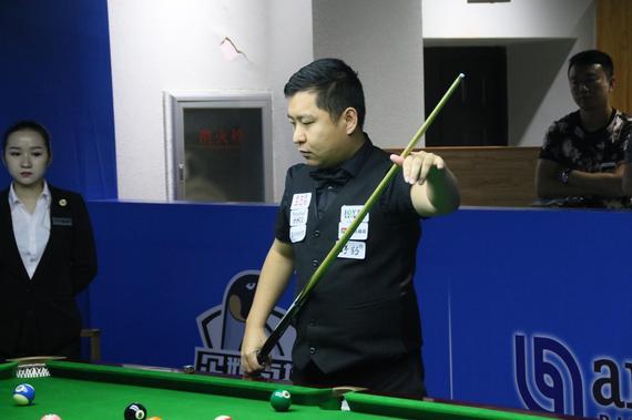 凭借连续多 凭借连续多