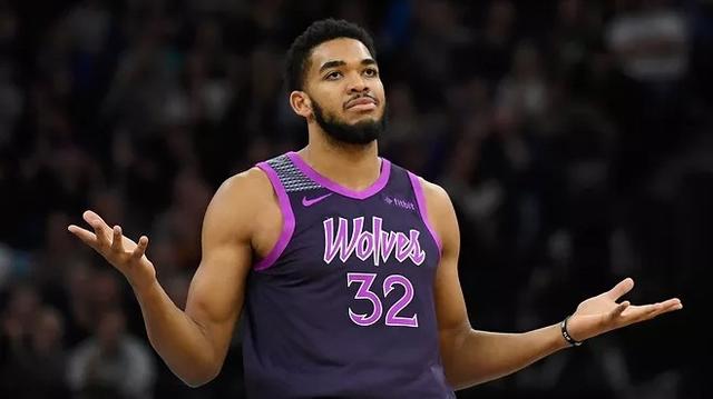 足球的通行 足球的通行