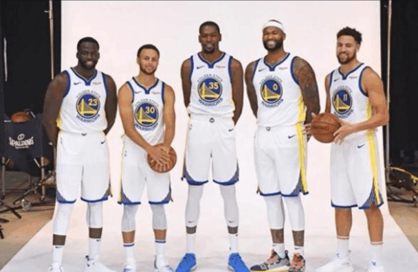 避开情绪化 避开情绪化